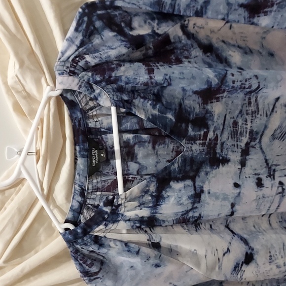 Simply Vera Vera Wang Tops - Boho Simply Vera Madernin V-neck Color Long Sleeve with Elastic Cuff Tie Dye M